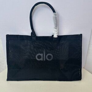 Alo Yoga Black Handheld Tote Bag